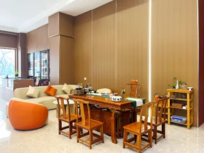 Yunkai Business Hotel Hotels near Yunkai Square