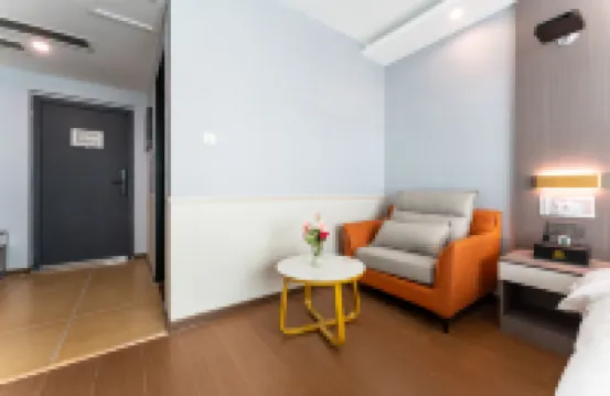 Huantai Luoman Hotel