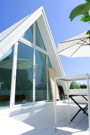 Paradise Resort & Cafe Отели рядом с достопримечательностью «Wat Chiang Yuen»