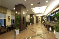 Hotel Route-Inn Sapporo Ekimae Kitaguchi - Bãi đậu xe