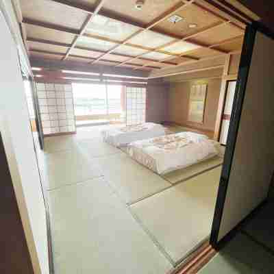 開春樓溫泉飯店 Rooms