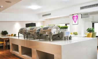 GreenTree Inn Smart Select Hotel (Shuyang Luzhou Quxian Home Store)