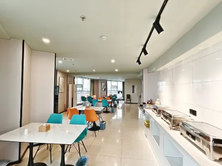 GreenTree Inn (Linyi Junan Bus Station Branch) Отели рядом со станцией Junan Railway Station