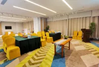 MiniMax Hotel Shishi - Business