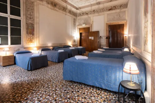 Foresteria Valdese di Venezia Hotels in 