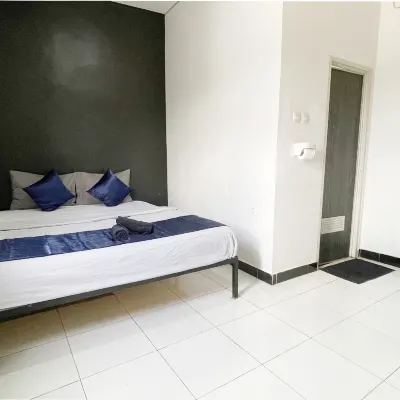 NamRoom at Kalimalang Hotels near Istana Singgah Kedatun Keagungan di Jati Bening