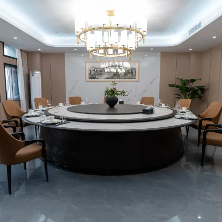 Bazhou Meijing Hotel