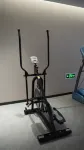 Longzhi Yijing Hotel in Chifeng (Vitoria Moore City, Hongshan District Government Store) - نادي رياضي
