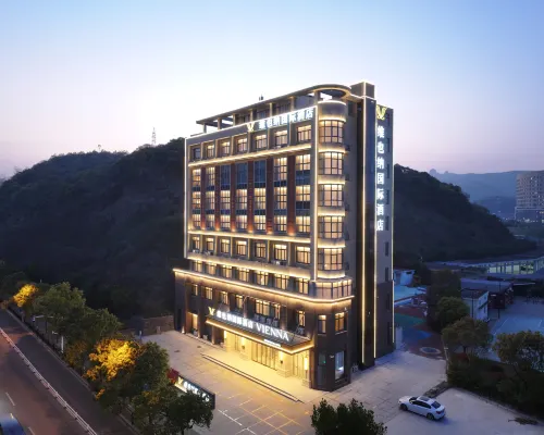 Vienna International Hotel Hotels in Daishan