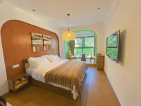 Hanyun Homestay (Wushan Xiaosanxia Tourist Center Store) - Mountain view