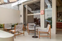 Zijing Shiguang Homestay (Zhaoqing Yanqian Village Seven Star Cave Scenic Spot)