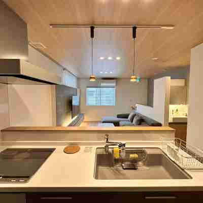 AOI SUITE TAKAYAMA Rooms