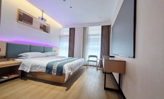 Gongyi Jin and Yue Hotel