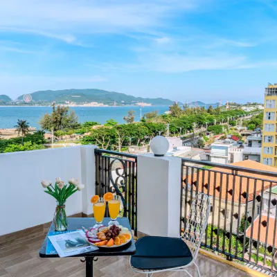 เมลีนา โรงแรม ญาจาง บีช โรงแรมใกล้หาด Nhu Tien Beach