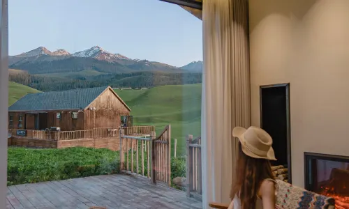 Qiongkushitai Tianqingyu Mountain Residence