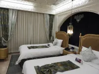 Simorgh Hotel