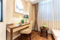 Polysheron Hotel (Lianyungang Seaside Bathing Beach Pedestrian Street)