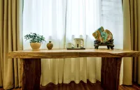 Jiubao Yiju Boutique Homestay (Anshun Ancient City Historical and Cultural District)