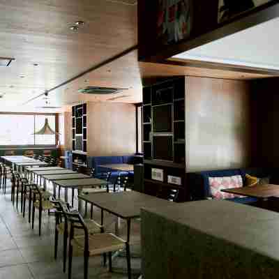 BASE LAYER HOTEL NAGOYA NISHIKI Dining/Meeting Rooms