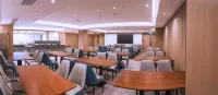 โรงแรมคาร์ลตัน (สาขาแอร์พอร์ต ซันไชน์ อีรา) - พร้อมอาหารเช้า