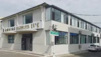 浩臨格爾飯店 察右後旗浪浪山燒烤露營基地附近的飯店
