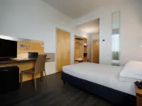 iH Hotels Milano Gioia Hotels near Ca' Granda Metro Station