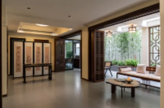 Dali Yunyin Vacation Homestay (Dali Ancient Town Branch)