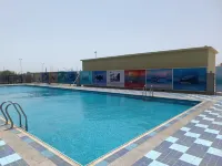 Escale International Hotel - Pools