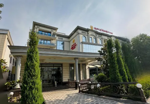 HuaYue Mansion Hotel