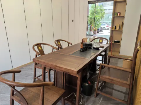 Zhaohe Grand Hotel (Zhaotong Jinhai Building Materials )