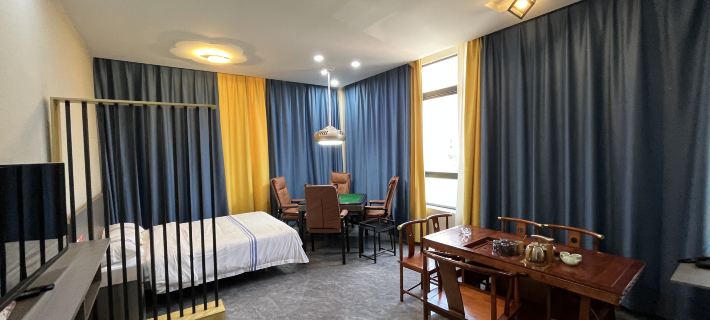Time Homestay (Luobin Primary School) Hotel di Dali