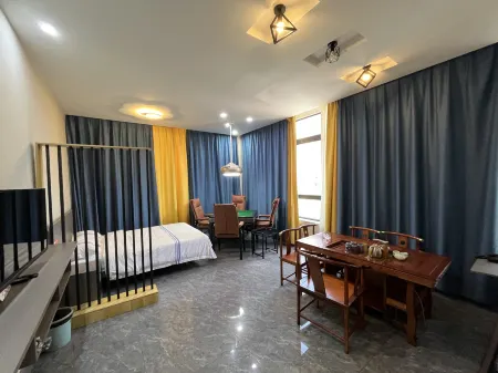 Yunshang Hotel Отели в г. Дали