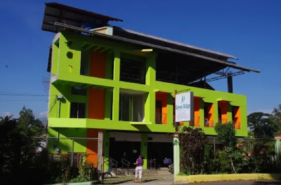 Green Ridge Apartelle のホテル