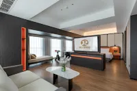 Rayland Hotel Guangyuan - Mountain view