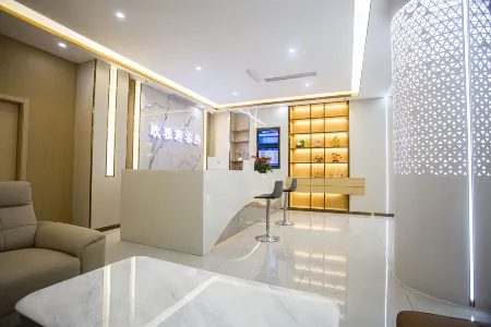 Ouyali Guest House (Jieyang Luqian Night Market) Отели рядом с достопримечательностью «Jieyang Rongjiang West Lake»