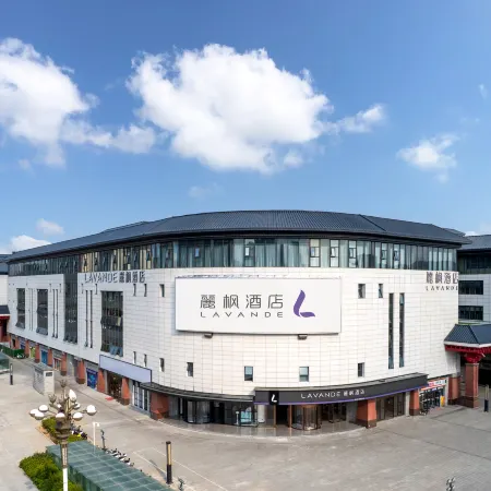 Lavande Hotel (Luoyang Longmen High-Speed Railway Station)
