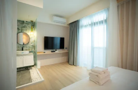 熊熊遇見伲民宿 東北角酒店