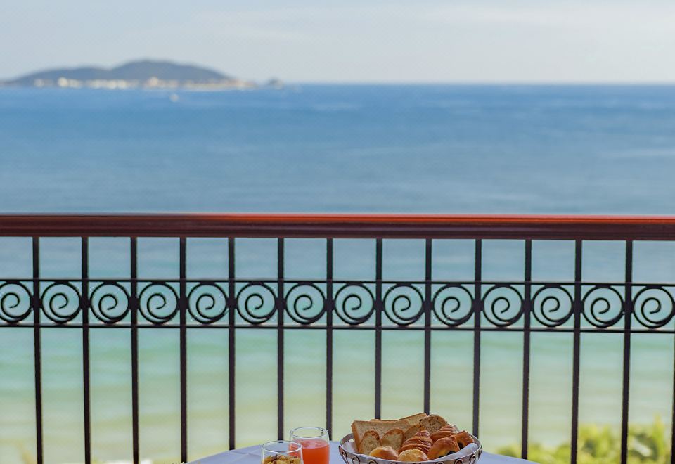 크라운 플라자 리조트 싼야 베이 레스토랑