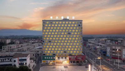 Sherman Hotel Hotels near Xiong Shihui Native Place