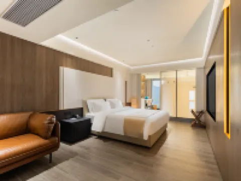 VILISCA Hotel Hotels near Tropic of Cancer Tower -"The Gate of Nature"