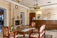 Golden Hotel