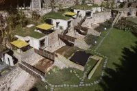 Mijia MURKA Hidden World Resort Manor