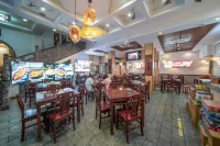 Huangshan Laojiekou Hotel (Tunxi/Liyyang Old Streets Scenic Area) - 2-Star