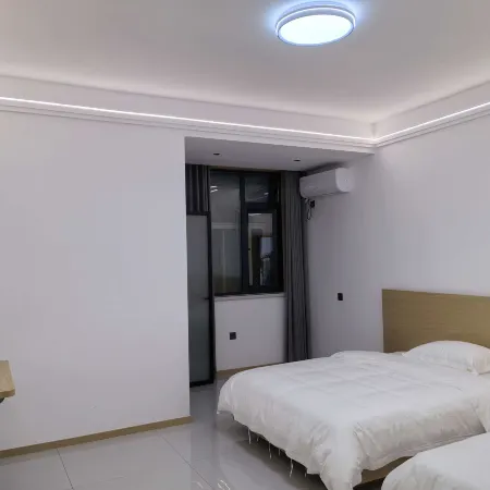 Lankeju Homestay (Laojunshan Scenic Area)
