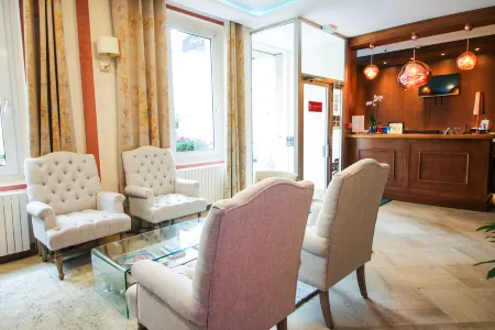 Parc Hotel Отели рядом с достопримечательностью «Катакомбы Парижа»