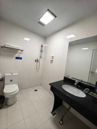 Datang Star (Zaozhuang High-Speed Railway Station) Отели рядом со станцией Zaozhuang West Railway Station