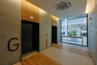 Lumi Tropicana by The Luxe