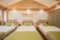 Lijiang Nanyang Humanistic Exquisite Courtyard Inn