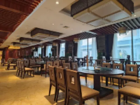 Muzhou Hot Spring Resort Cottage