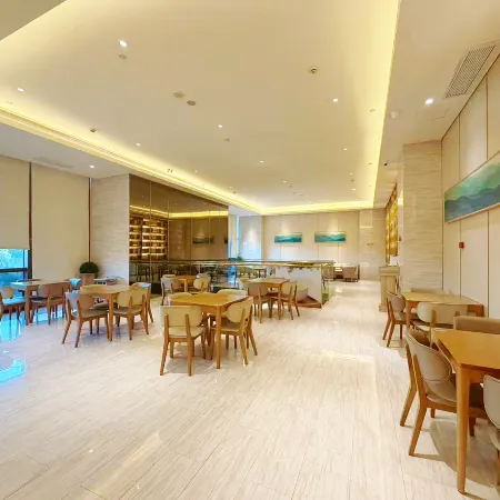 JI Hotel (Pinghu Ruifeng Plaza)
